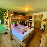 Zur Gluecklichen Gams - Mit Huettenvibes In Fuer Bis Zu 8 Gaeste * اوبرستدورف