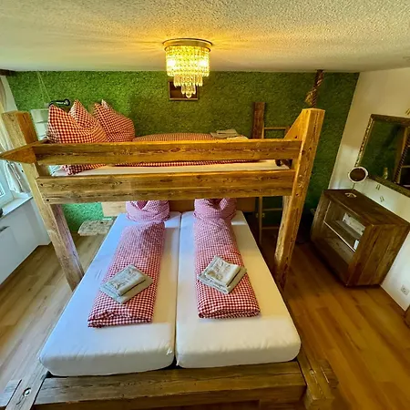 Zur Gluecklichen Gams - Mit Huettenvibes In Fuer Bis Zu 8 Gaeste Oberstdorf