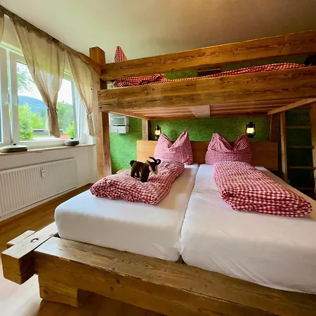 Zur Gluecklichen Gams - Mit Huettenvibes In Fuer 1-8 Gaeste Apartment *