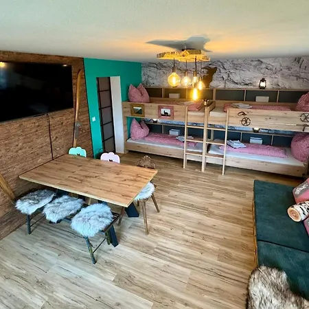 Zur Gluecklichen Gams - Mit Huettenvibes In Fuer 1-8 Gaeste *