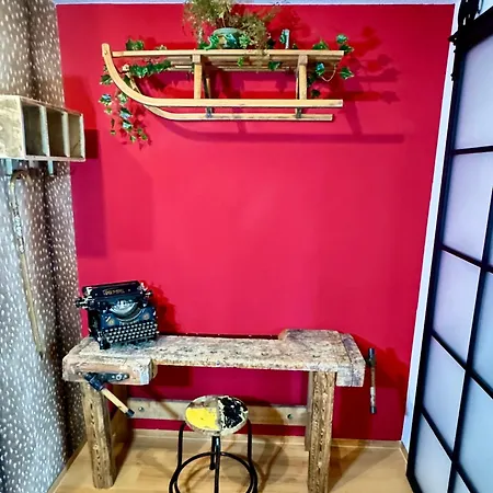 Апартаменты Zur Gluecklichen Gams - Alpine Boutique Apartment